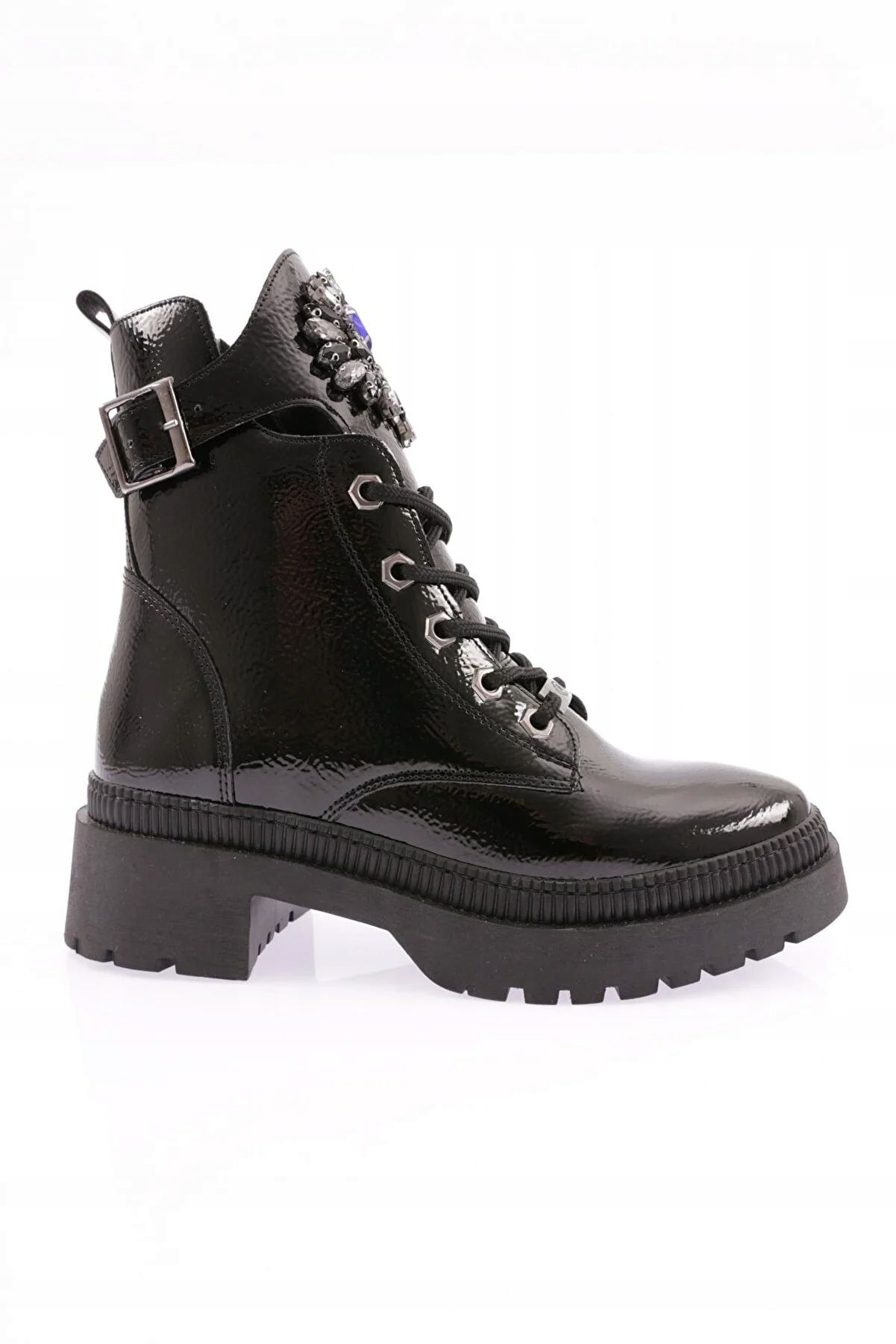 Dgn 39 Lakierowane Botki Czarne Sznurowane J17223