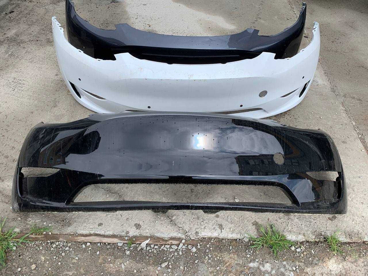 Бампер передній  Model Y