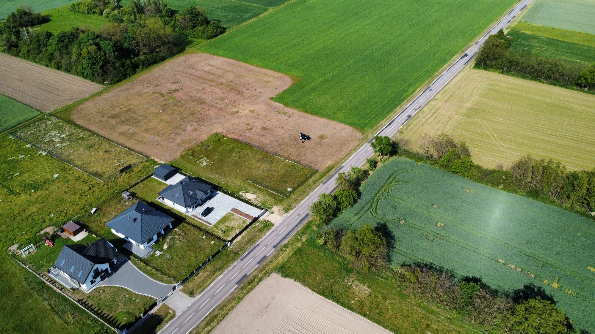 Działki budowlane nad Bugiem przy trasie 694 Małkinia-Ciechanowiec