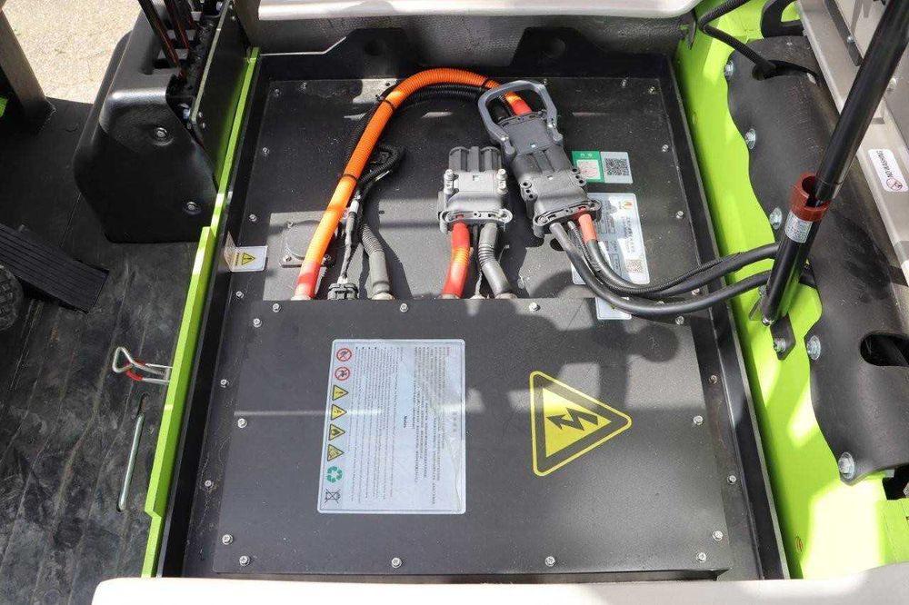 Empilhador Zoomlion EF16 NOVO, 1600 kg capacidade(2547)