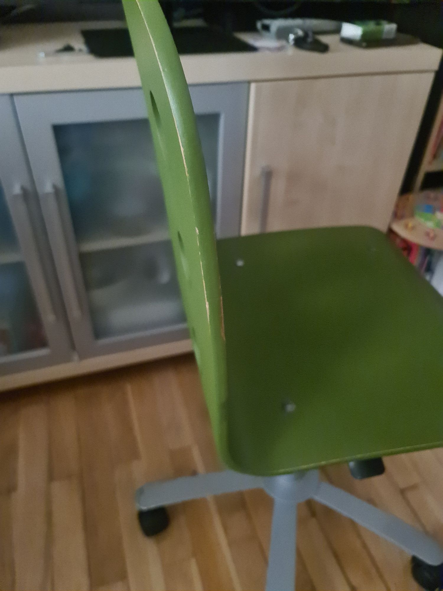 Krzesło Ikea Jules zielone