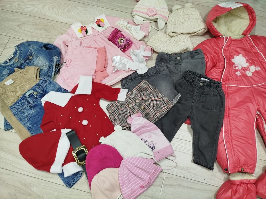 Одяг для дівчинки, розмір 9-12-18місяців