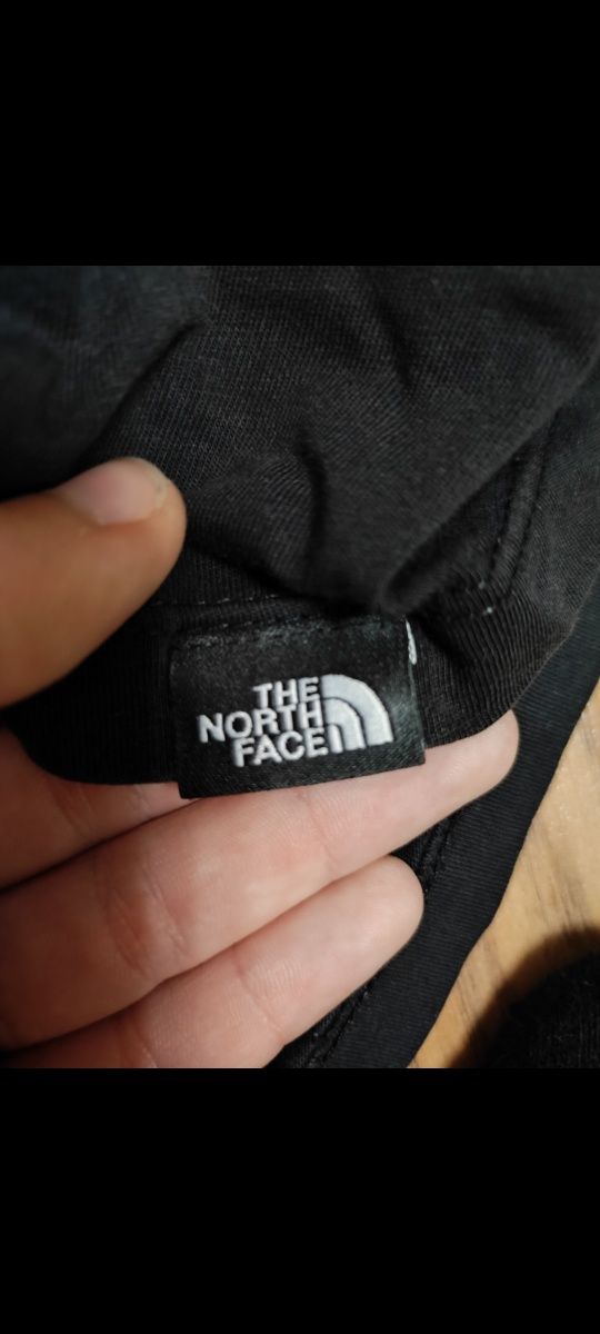 Футболка the north face