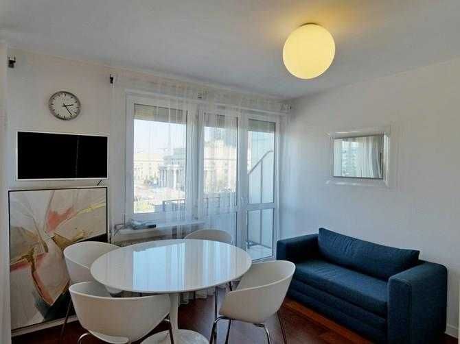 Pańska 3, kawalerka z balkonem, AC i mp, BRAK PROWIZJI