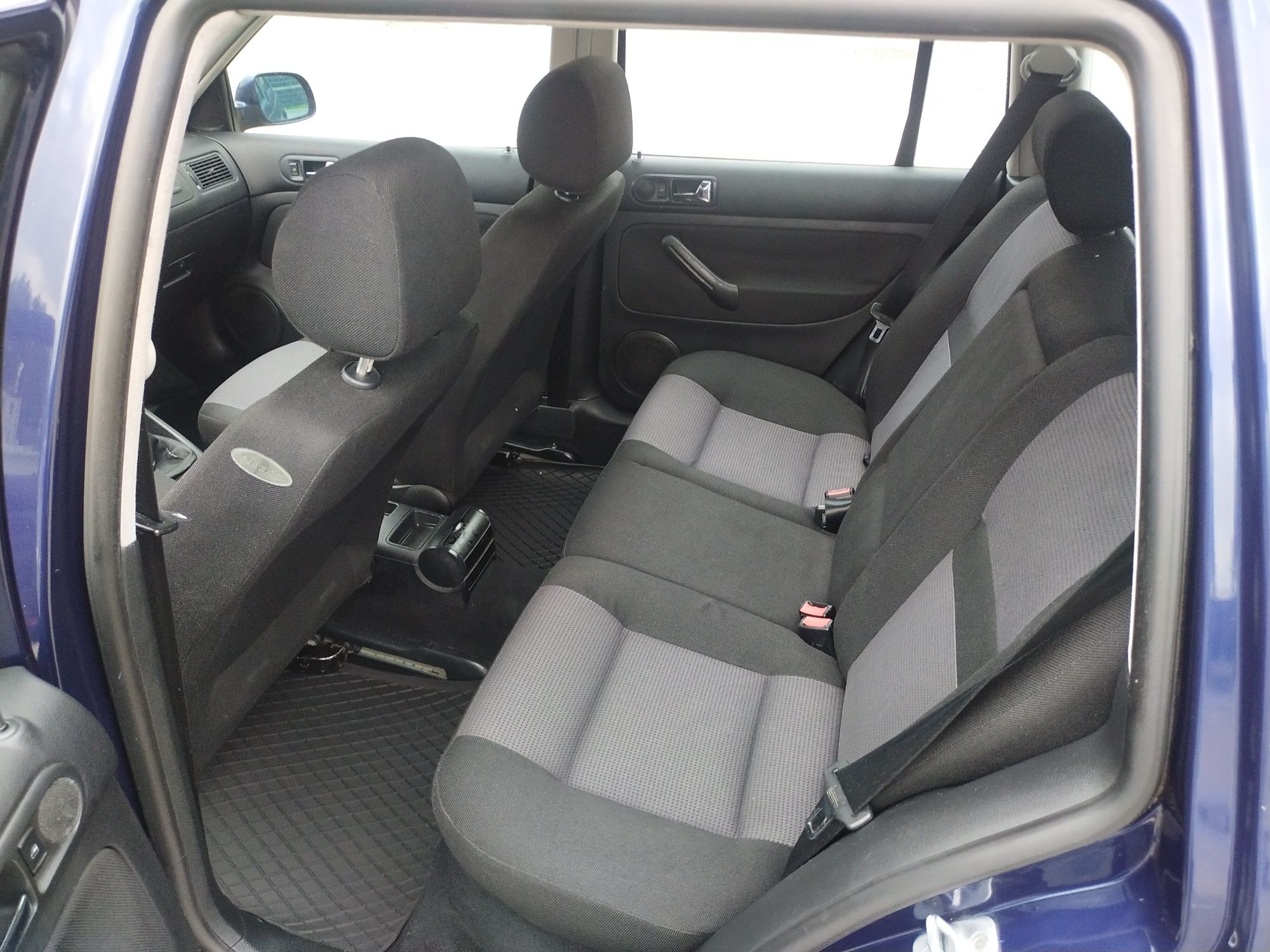 VW Golf IV 1.9 Tdi 6 - Biegów