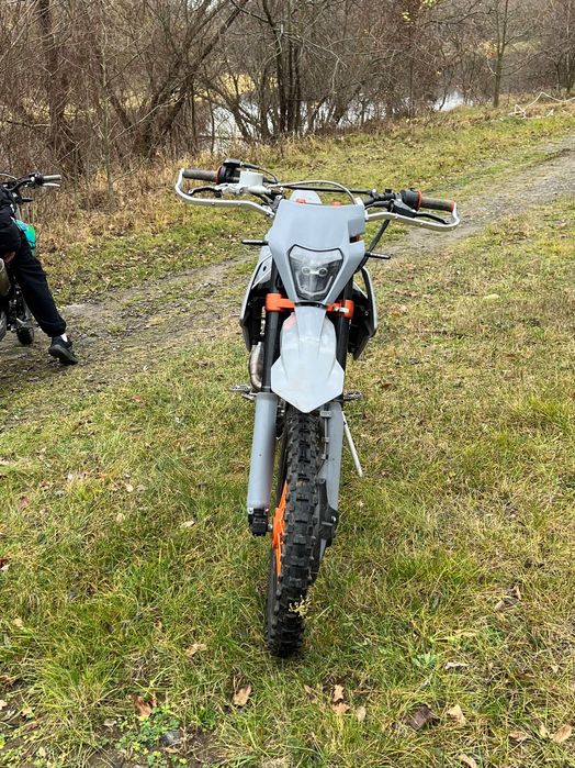 Продам кові адванс 250