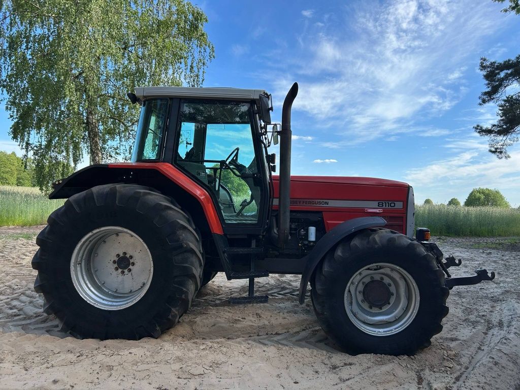 Massey Ferguson 8110