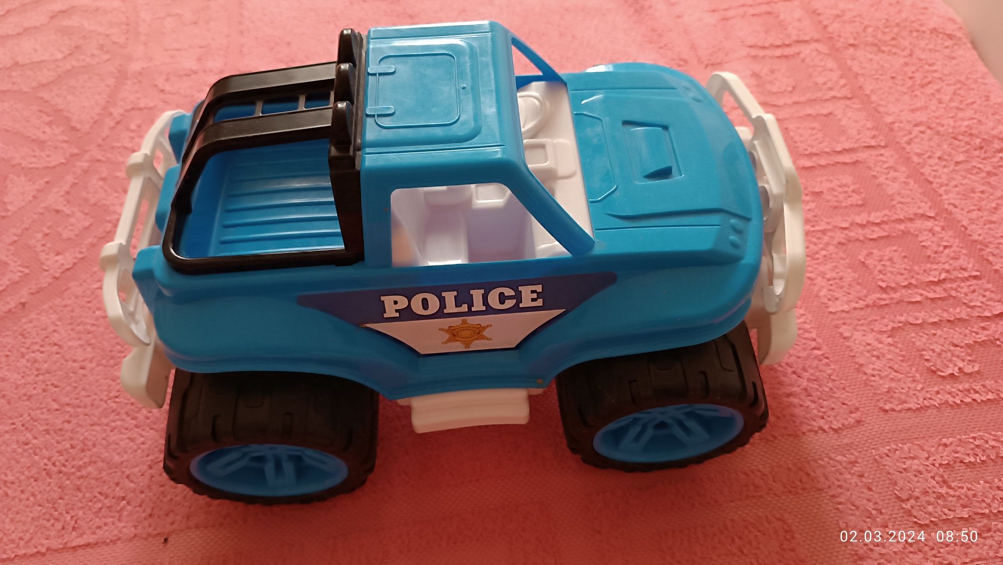 Поліцейська машинка
