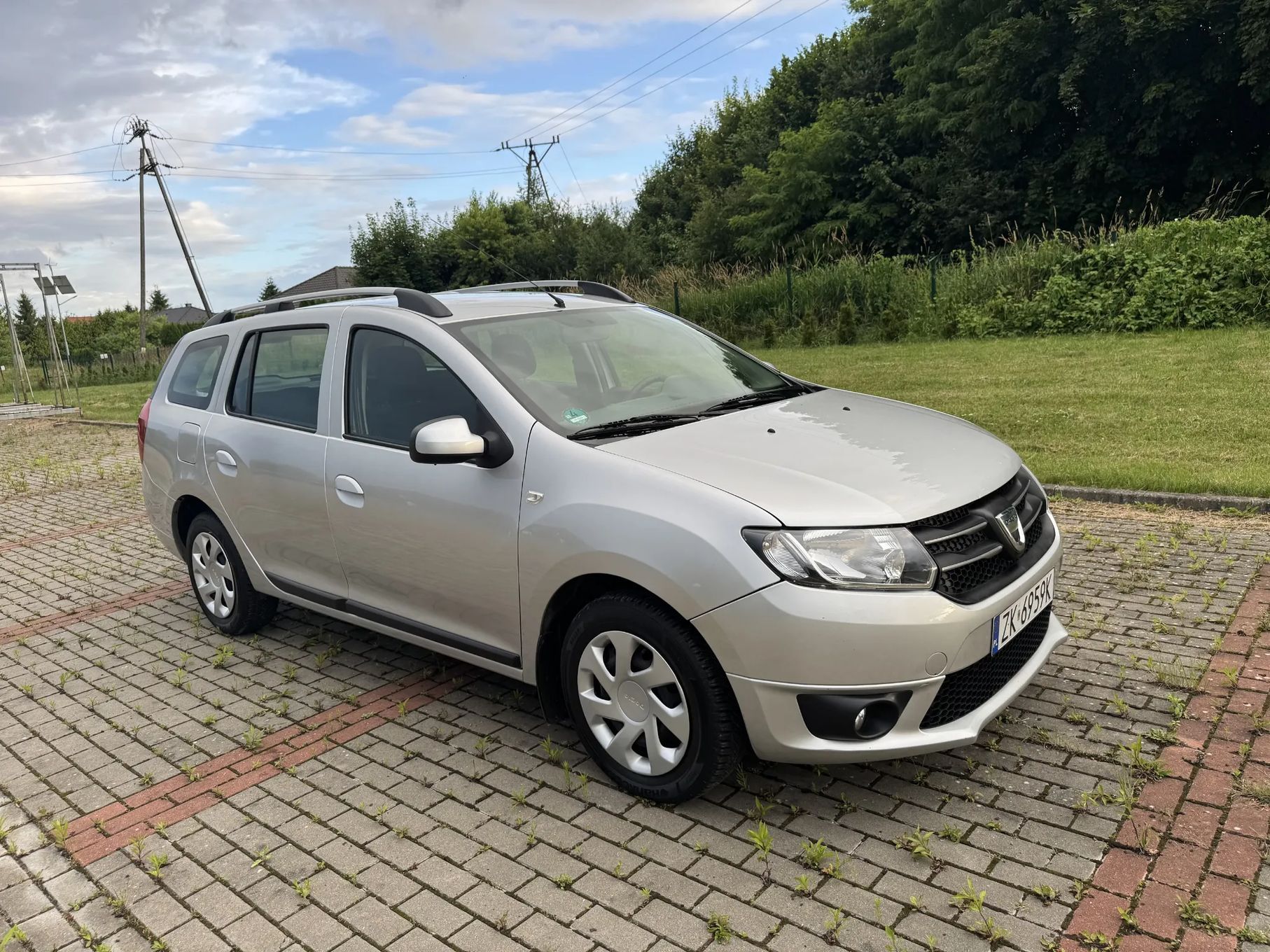 Dacia Logan MCV 0.9 turbo 90 PS KLIMA 211 tys km zarejestrowana ZADBANA !
