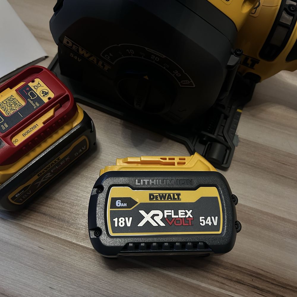 NOWA Bruzdownica Dewalt zestaw