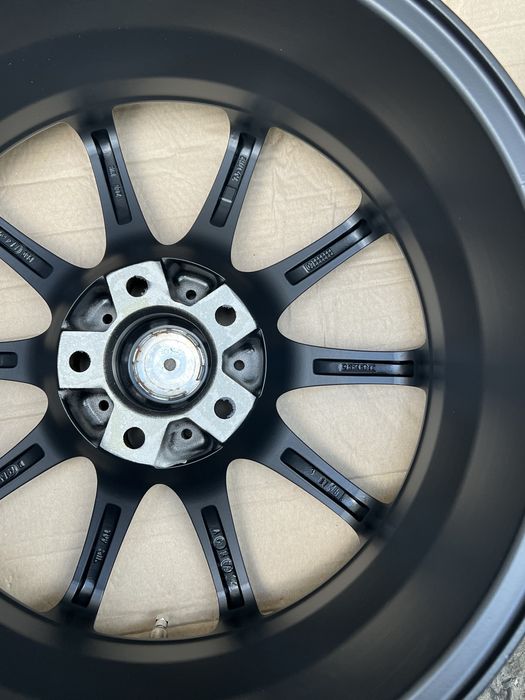 Диски Dezent-BBS. R-17. 5*114,3. Et48. J7.0. Dia-71.6mm