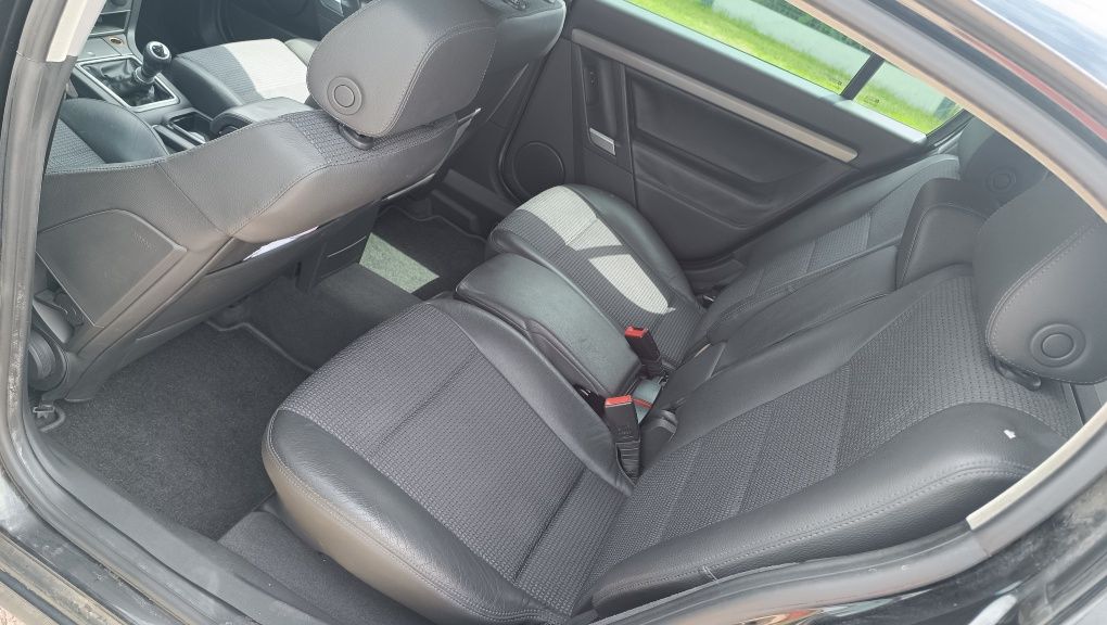 Opel Signum 2.0 T
