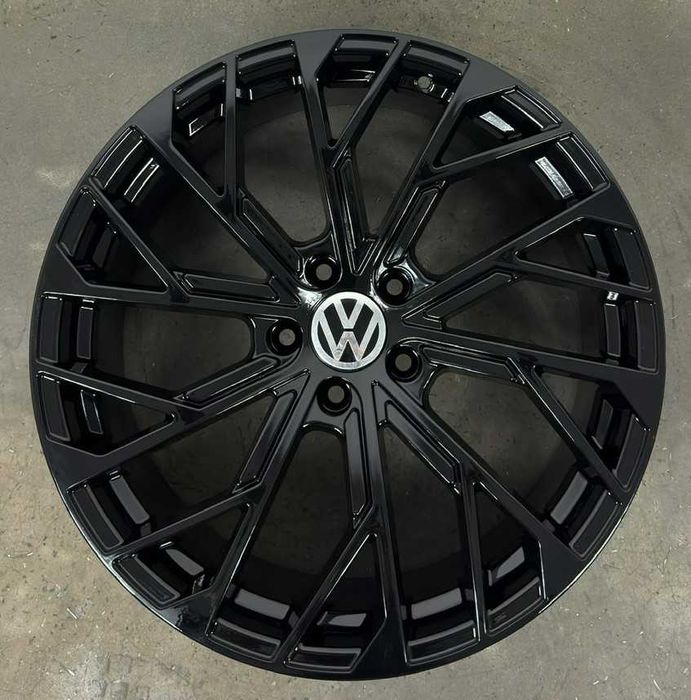 Диски R19 на Audi A4 A6 A8 Q5 Vw ID4 Tiguan Skoda Mercedes*
