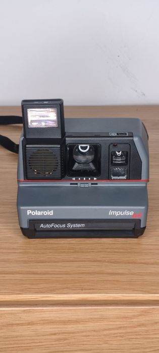 Polaroid Impulse AF – aparat natychmiastowy, AutoFocus
