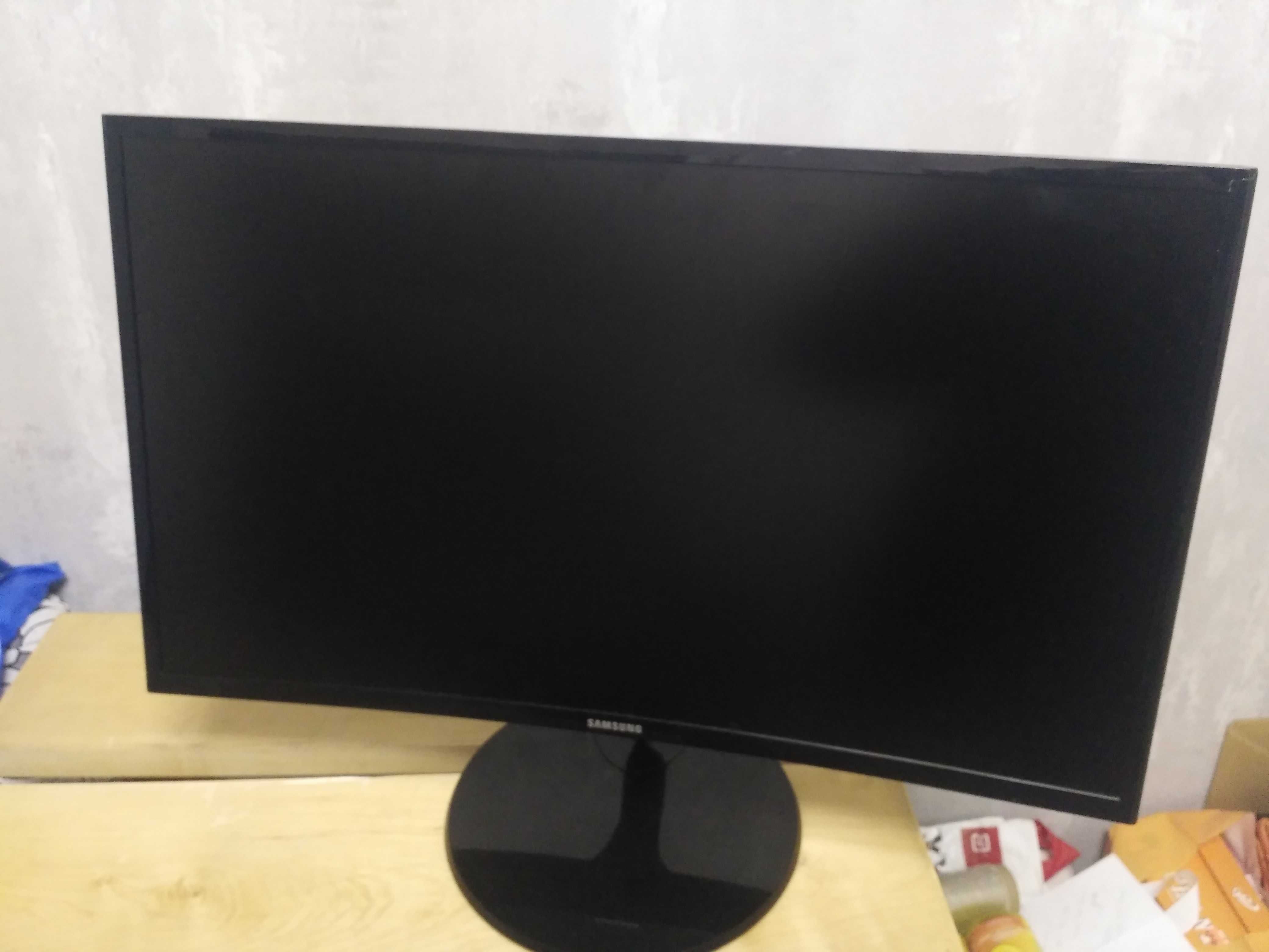 Монитор Samsung C24F390FHI (LC24F396FHIXCI) разборка