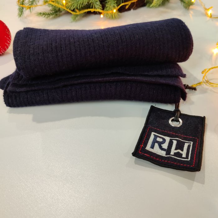 Шарф темно-темно синій