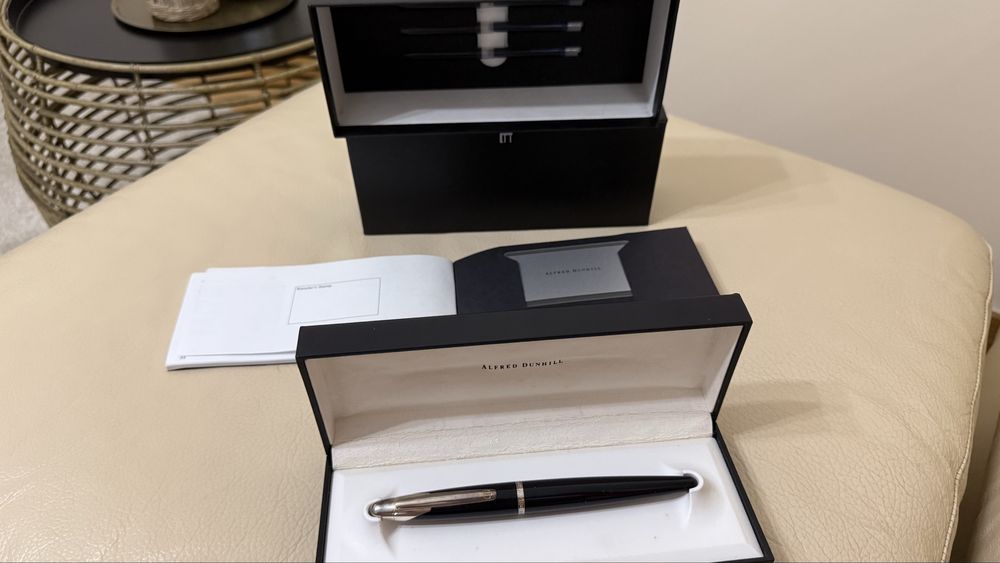Caneta Alfred Dunhill com recargas
