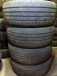 235/45r18 Kumho.  .