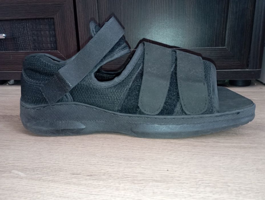 Бандаж на ногу, стопу, післяопераційне взуття Darco на стопу 24-27 см