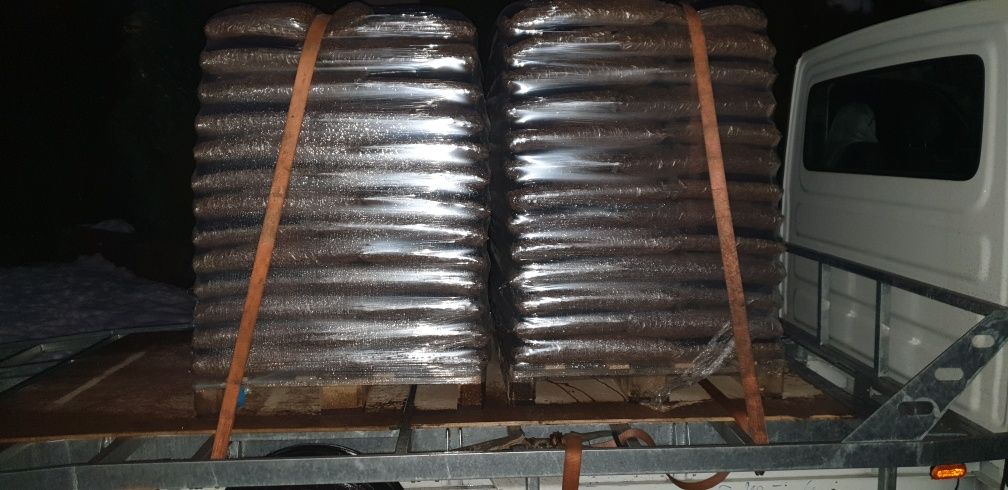 Pelet z gór TATRY wartość opałowa 18,7MJ/kg popiół 0,1% górska trocina