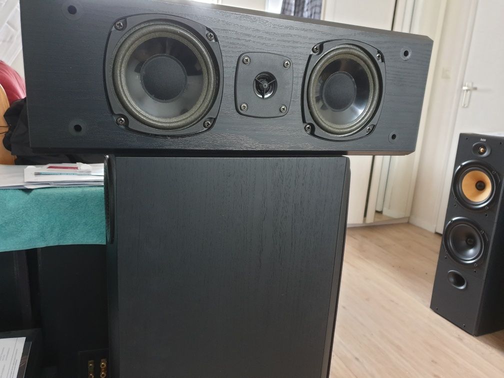 Yamaha NS-CG75 center speaker