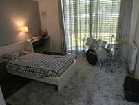 Quarto completo como novo