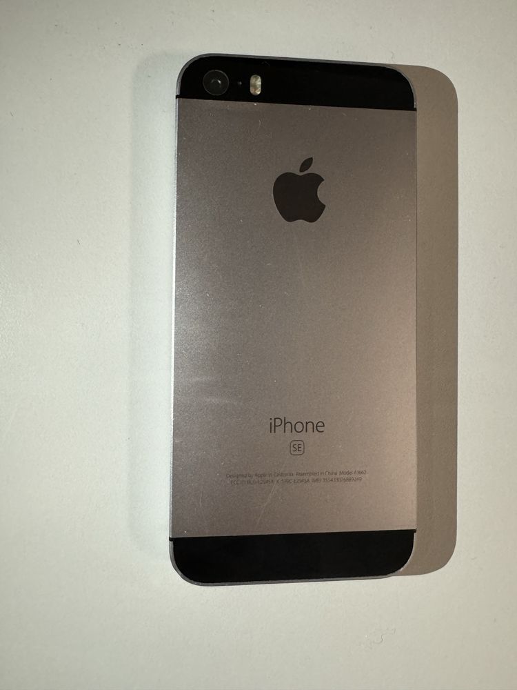 iPhone SE 16gb Neverlock Space Gray