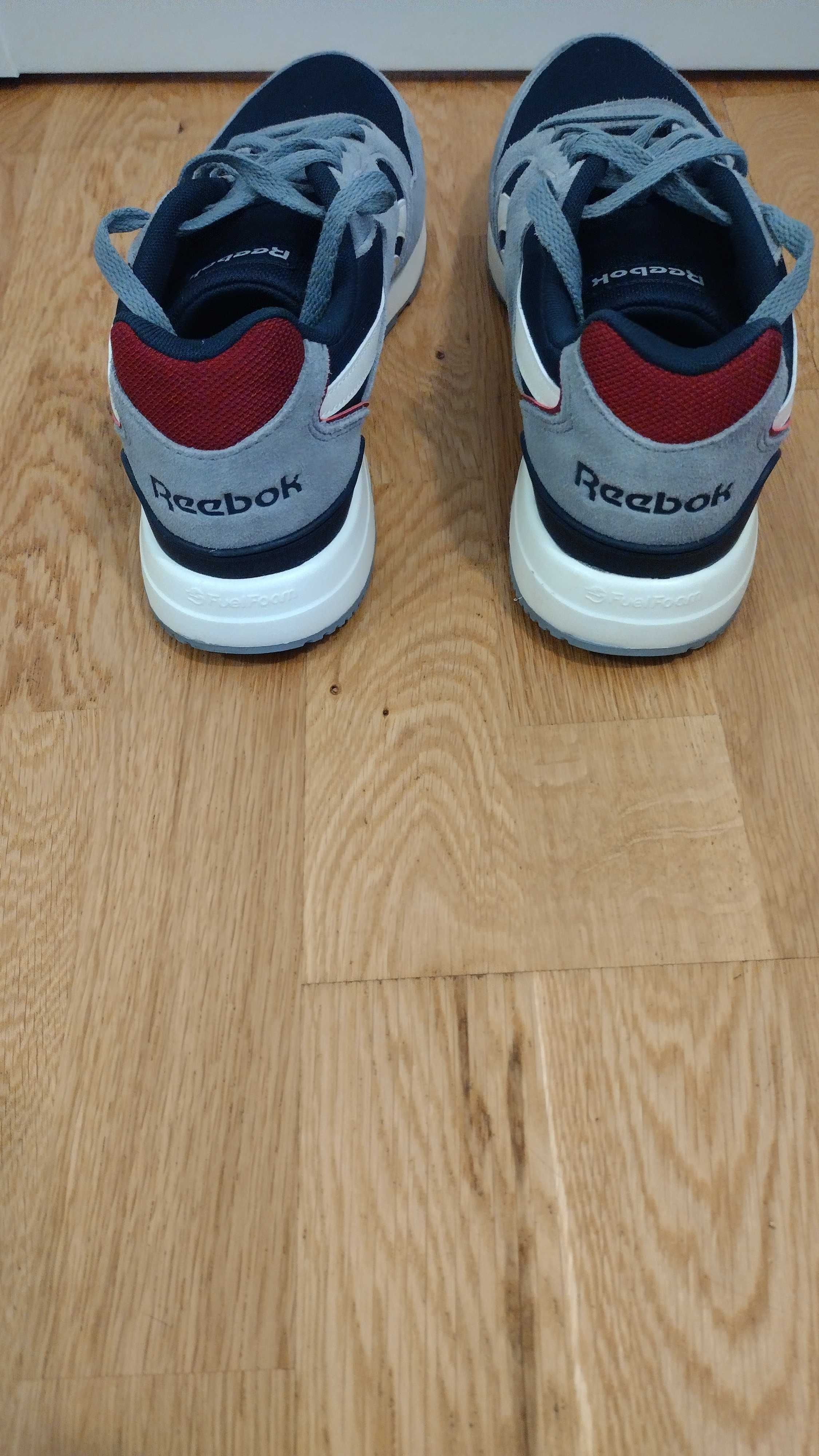 Nowe buty Reebok GL1000
