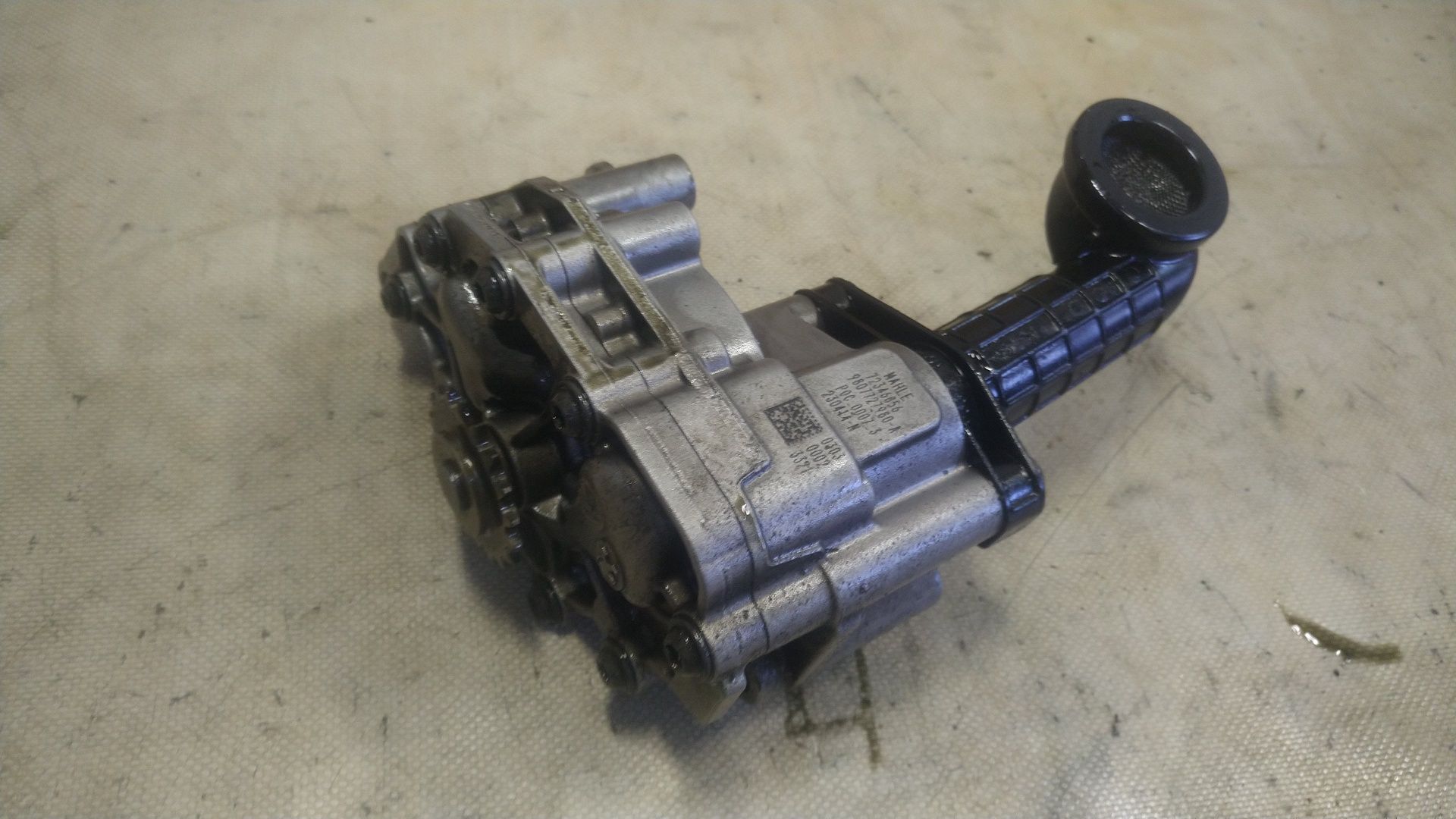 ) S-Max Mk2 Citroen Peugeot pompa oleju 2.0 TDCi HDI