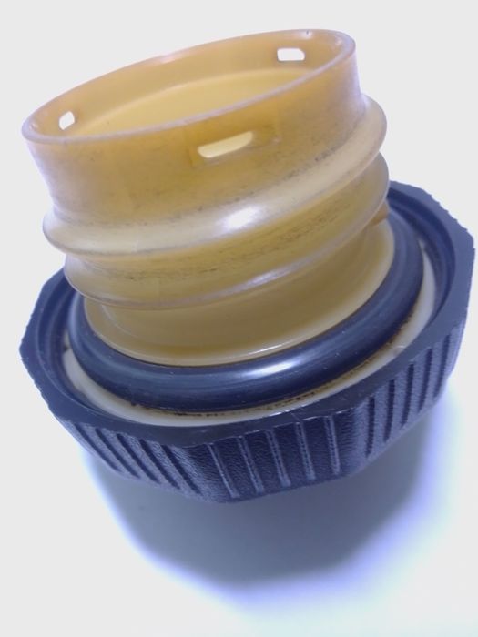 Кришка бензобака