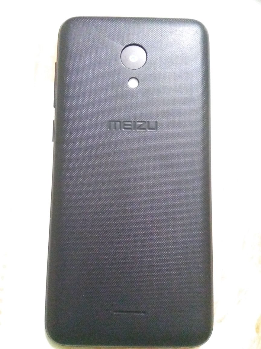Телефон Meizu M818