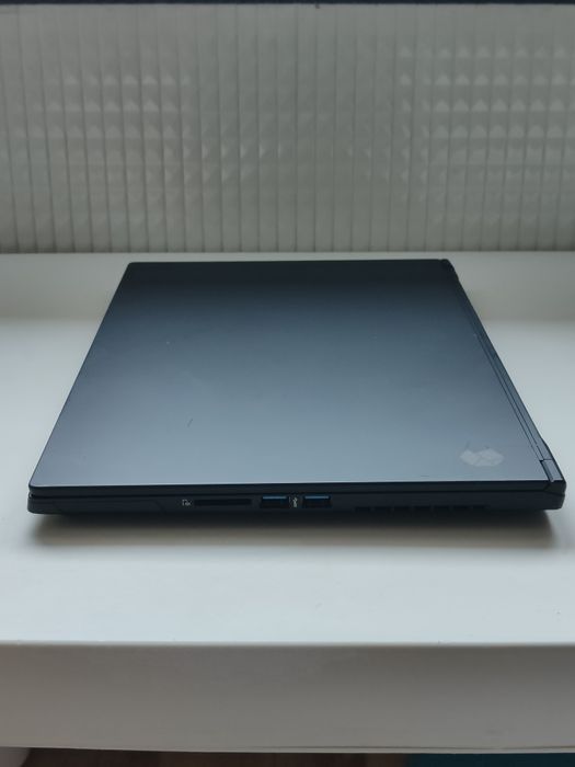 Gamingowy Laptop Intel Komplett QC7 RTX 2070 | i7-9750H | 16Gb | 256gb