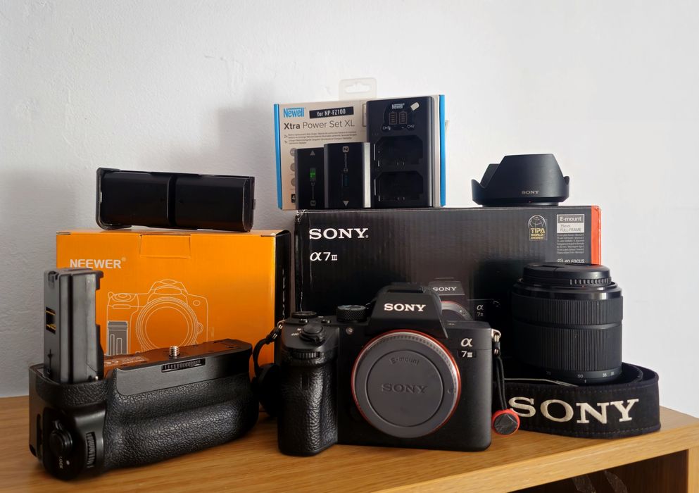 Sony a7iii + ful extras (imaculada)