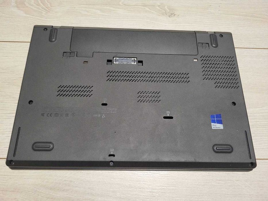 Lenovo T450/i5-2.9 GHz/DDR3-8 Gb/SSD 120 Gb/HD+ (1600*900)