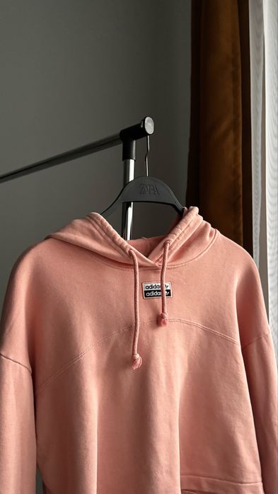 Жіноче вкорочене кроп худі Adidas