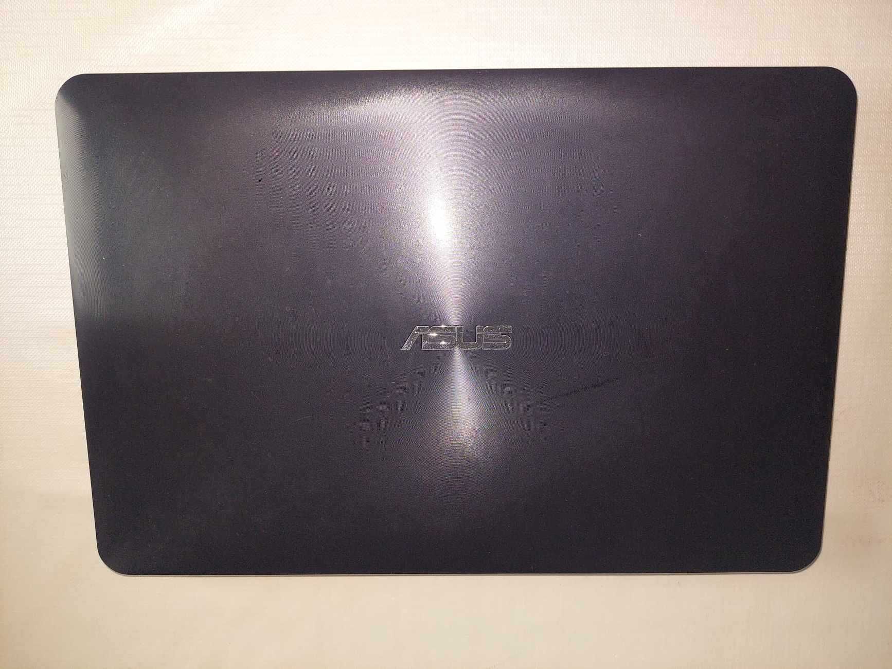 Portátil/Computador ASUS X555L