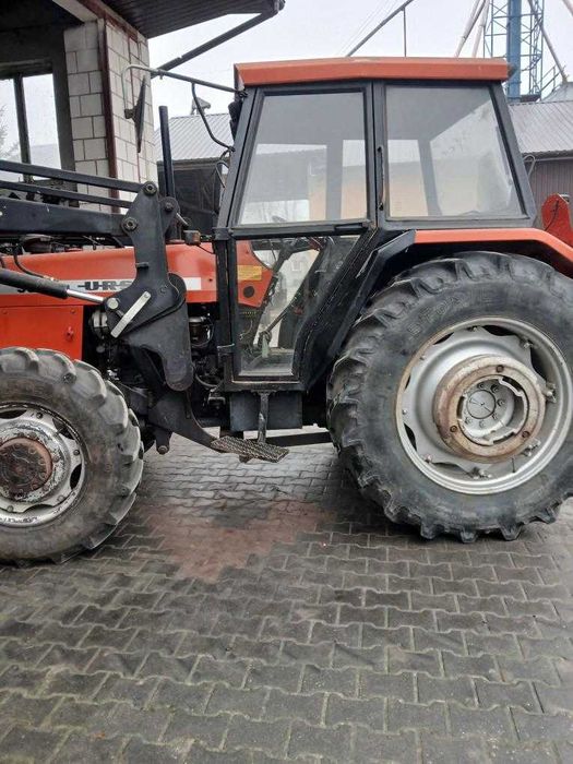 Traktor URSUS 5314 z turem