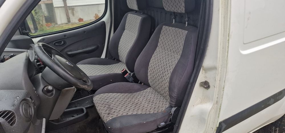 Fiat Doblo 1.3 diesel blaszak hak (nie berlingo combo kangoo Partner)