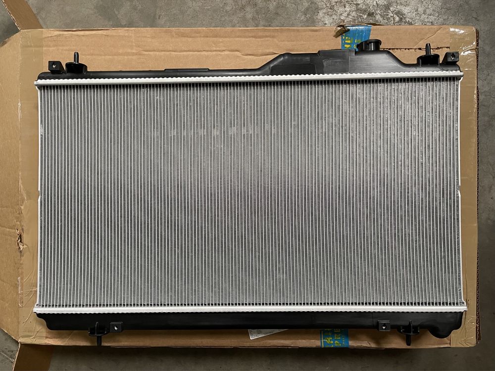 Радіитор Subaru Outback Legacy b16 2020 21 22 23 24 BT 45111AN00A