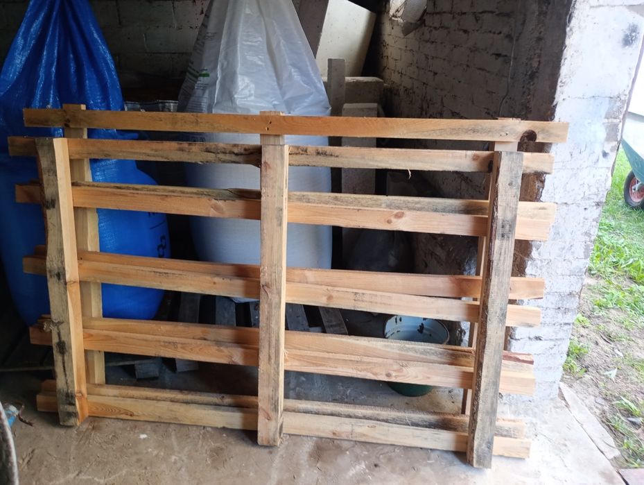 Palety palety palety