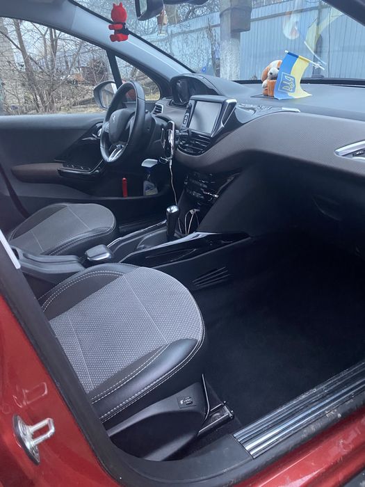 Peugeot 2008 2014