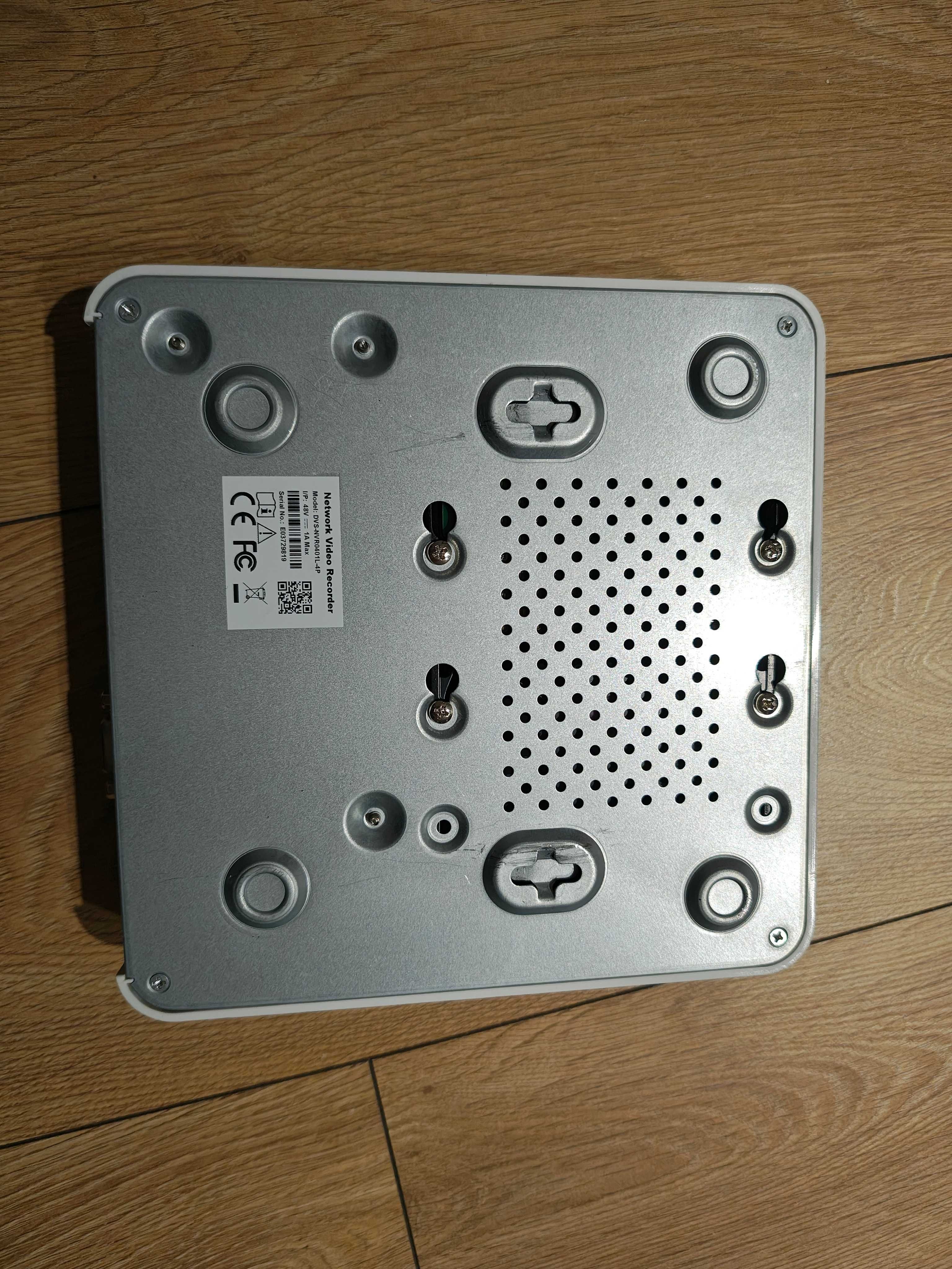Rejestrator NVR 0401L - 4Mpx HQ CCTV + dysk Barracuda 500 GB S2AFFCTZ