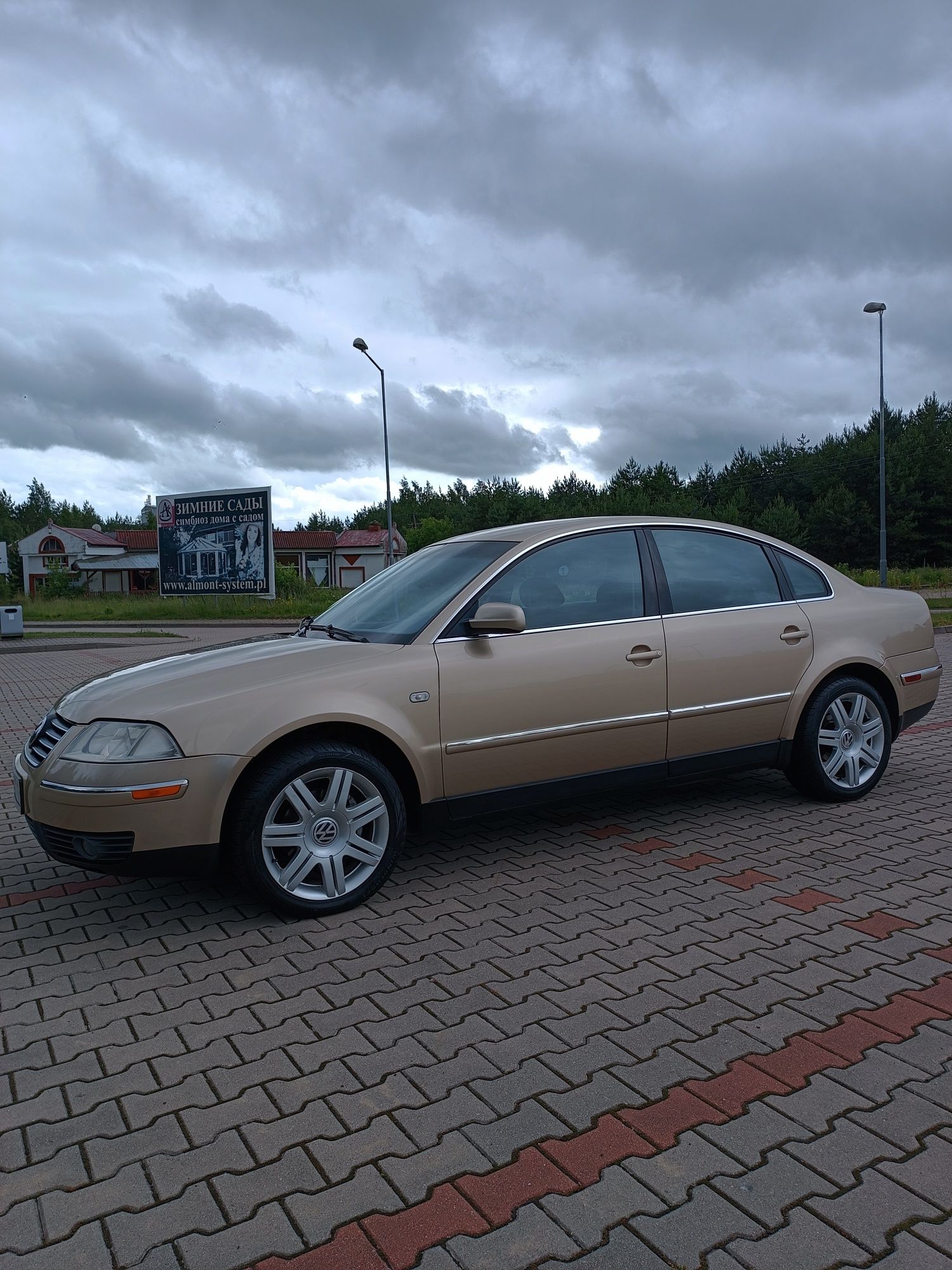 Volkswagen Passat 1.9 TDI! Manualna!