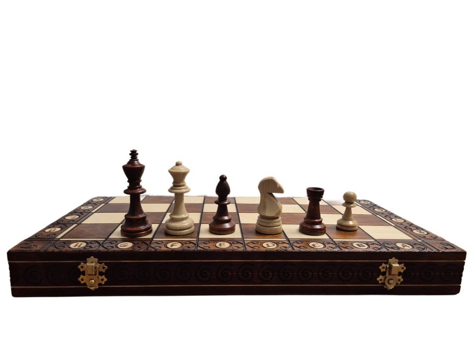 Eleganckie Drewniane Szachy Wypalane stylu klasycznym