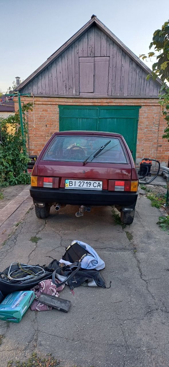 Продам ВАЗ 21093
