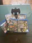 playstation 4 +5 jogos + um comando com apoio