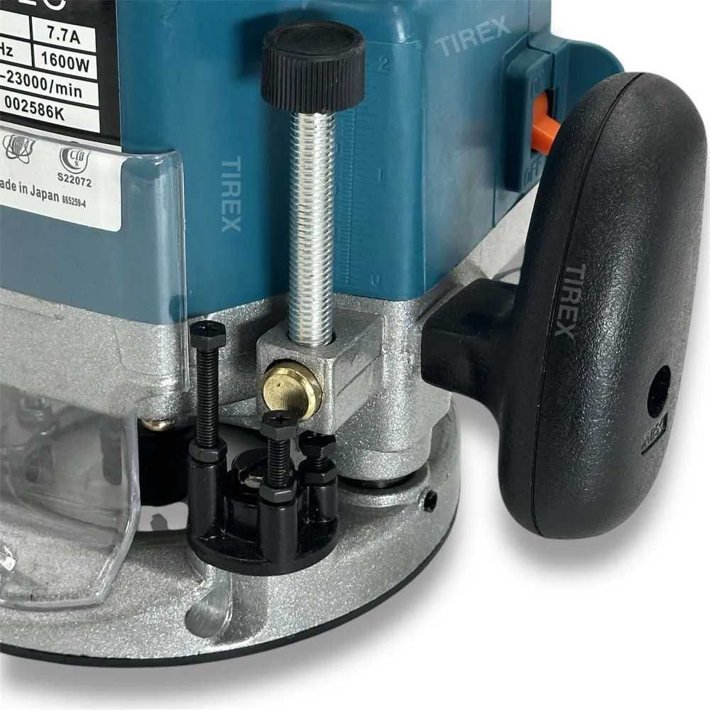 Фрезер Makita 2100Вт глибина 60мм 9000-23000об/хв зажим 6-8мм фрезерка