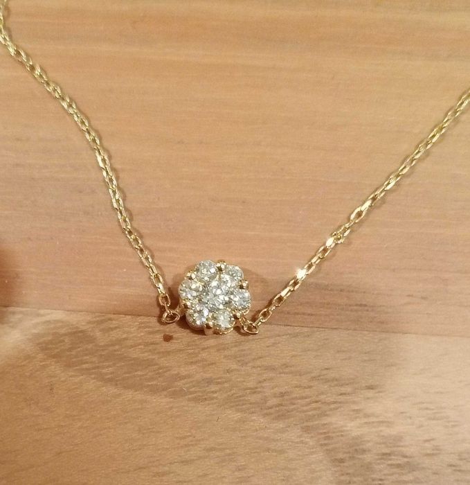 Sprzedam naszyjnik z kamieniami