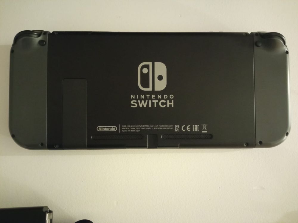 Nintendo Switch V2