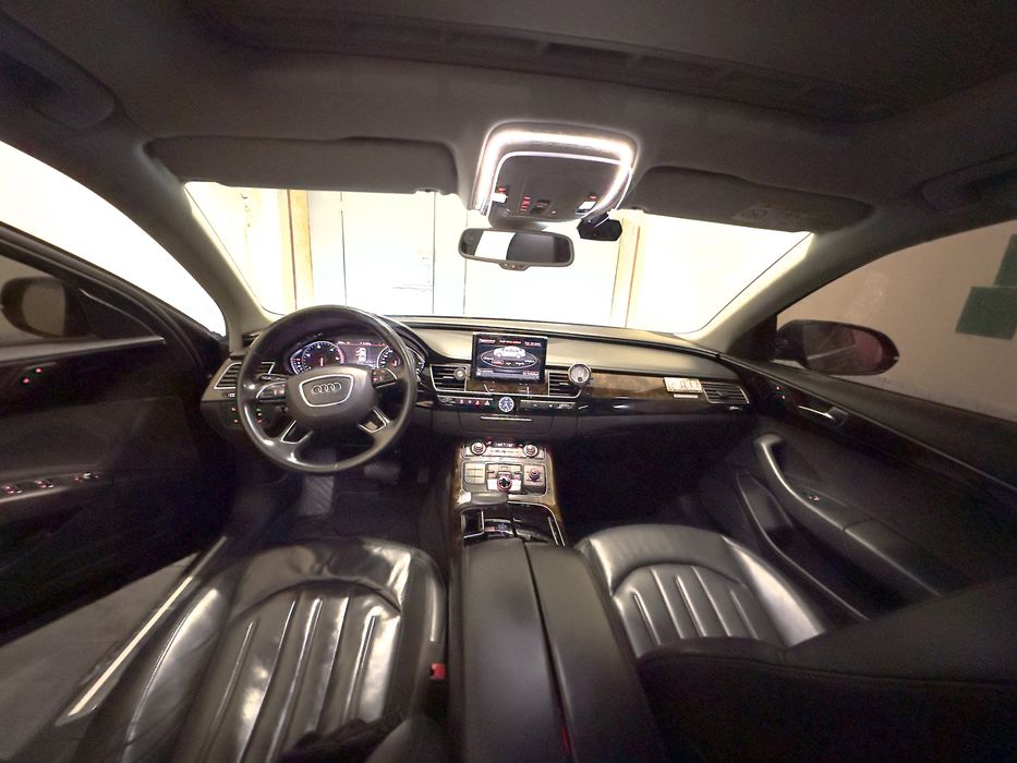 Автомобіль Audi A8 Long TDI Quattro 2017 3L